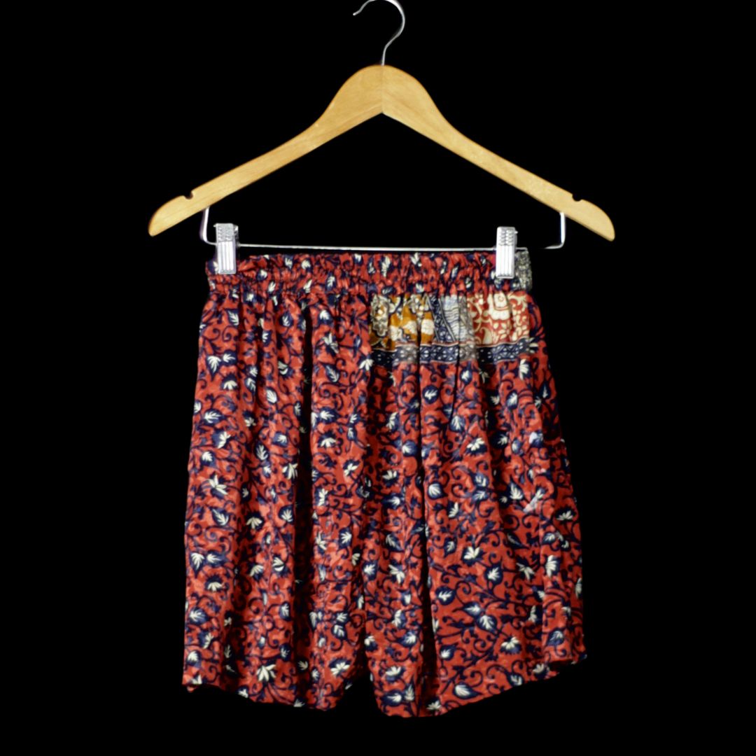 OVERSIZE-SHORT SEIDE 18 - S