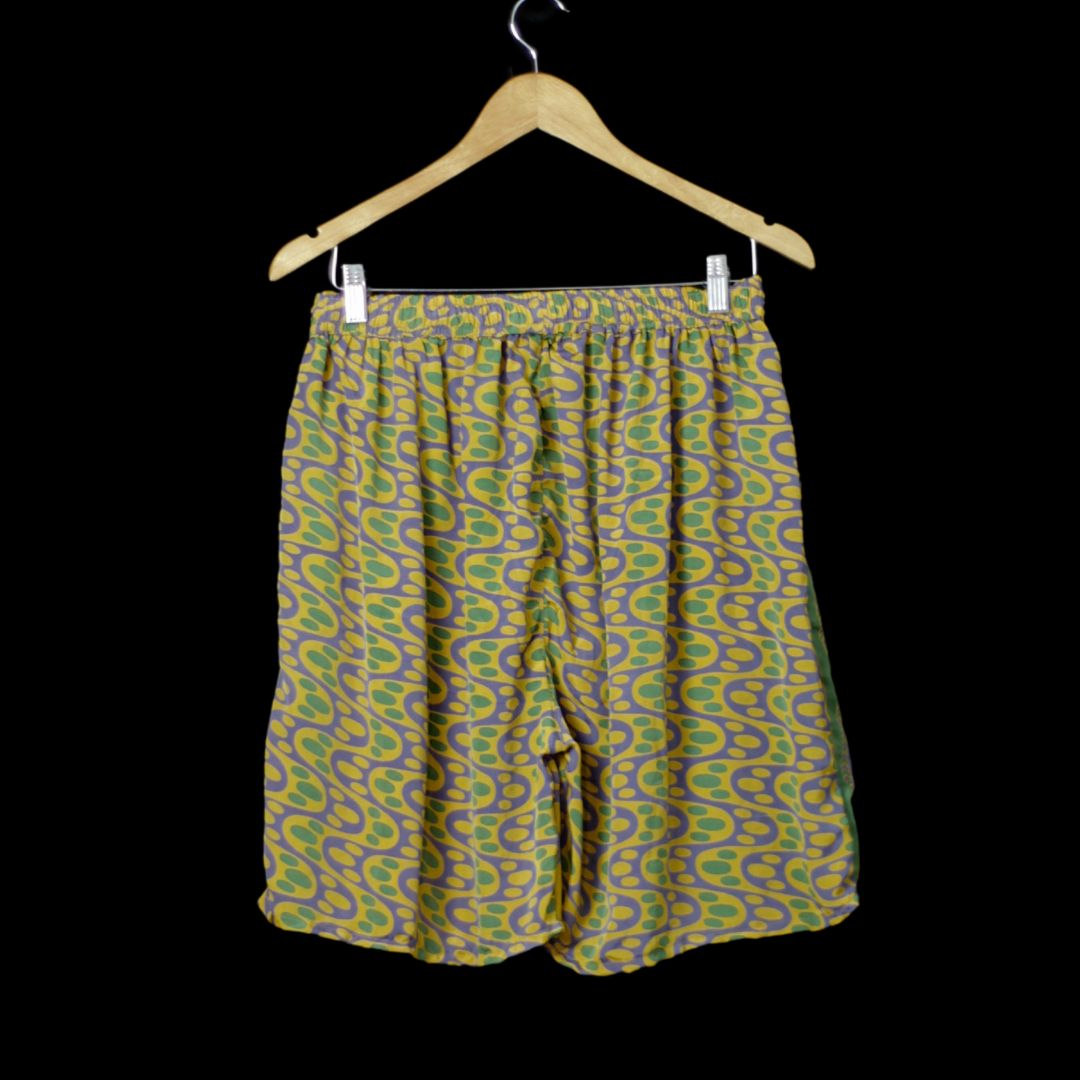 OVERSIZE-SHORTS SEIDE 15 - XL