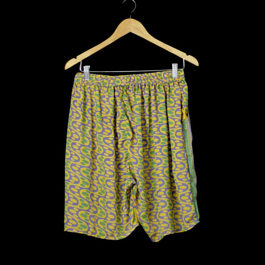 OVERSIZE-SHORTS SEIDE 9 - XL